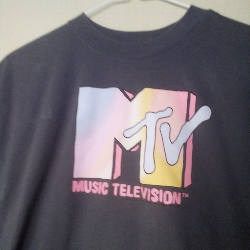 Gap Teen Cropped Shirt Juniors L Short Sleeve MTV Logo Gray - Picture 4 of 13